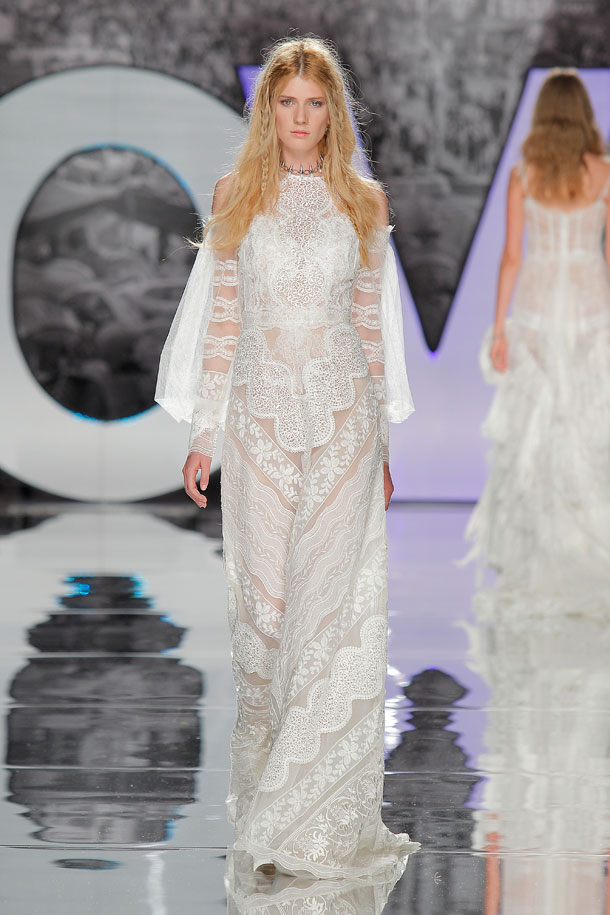 ilovebrides.pt Yolan Cris 2018 Barcelona Bridal Fashion Week 2017